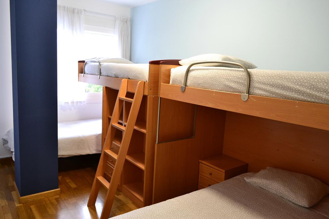 לוגו Hostal Lucus מראה חיצוני תמונה