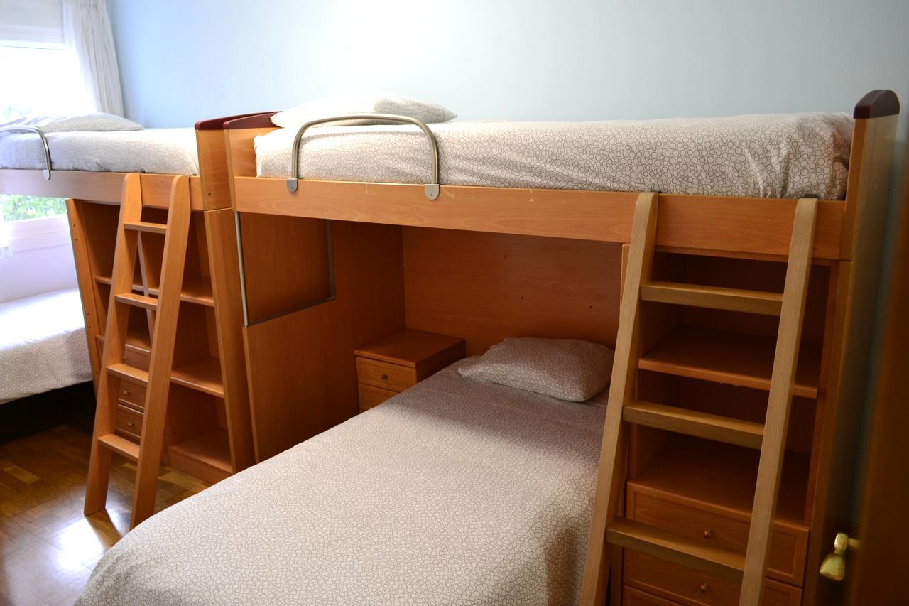 לוגו Hostal Lucus מראה חיצוני תמונה