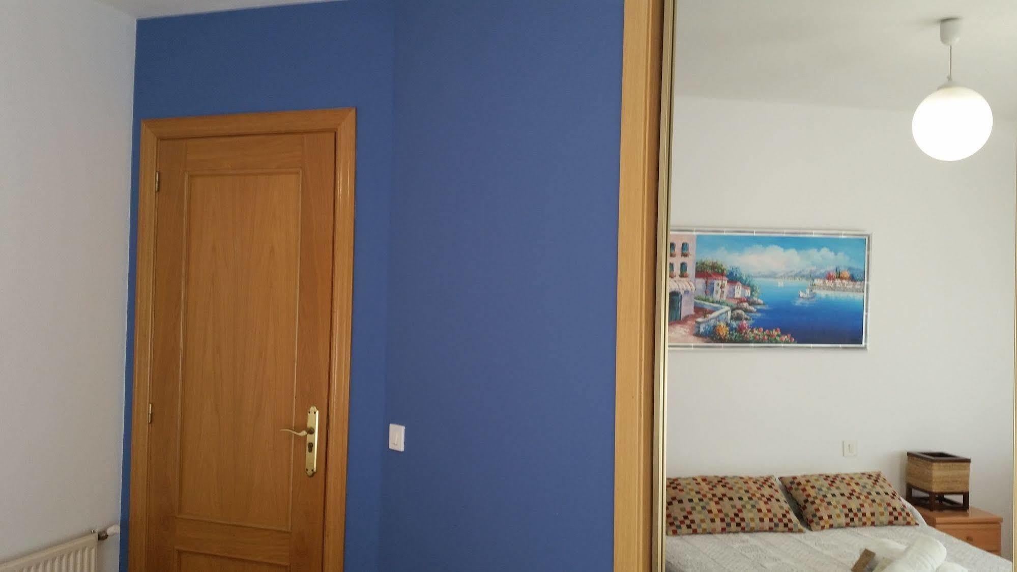 לוגו Hostal Lucus מראה חיצוני תמונה